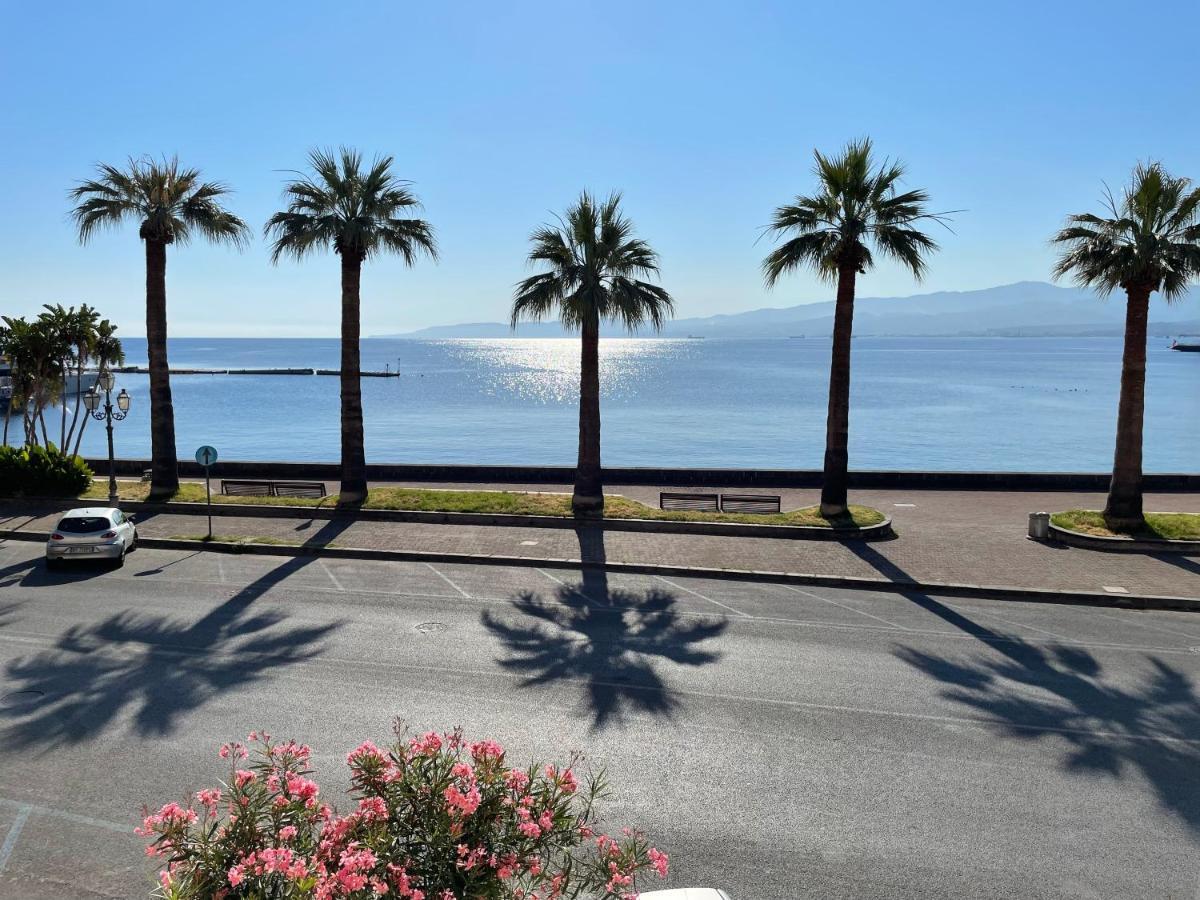 I Mezzanini Di Palazzo Bonaccorsi Διαμέρισμα Μιλάτσο Εξωτερικό φωτογραφία