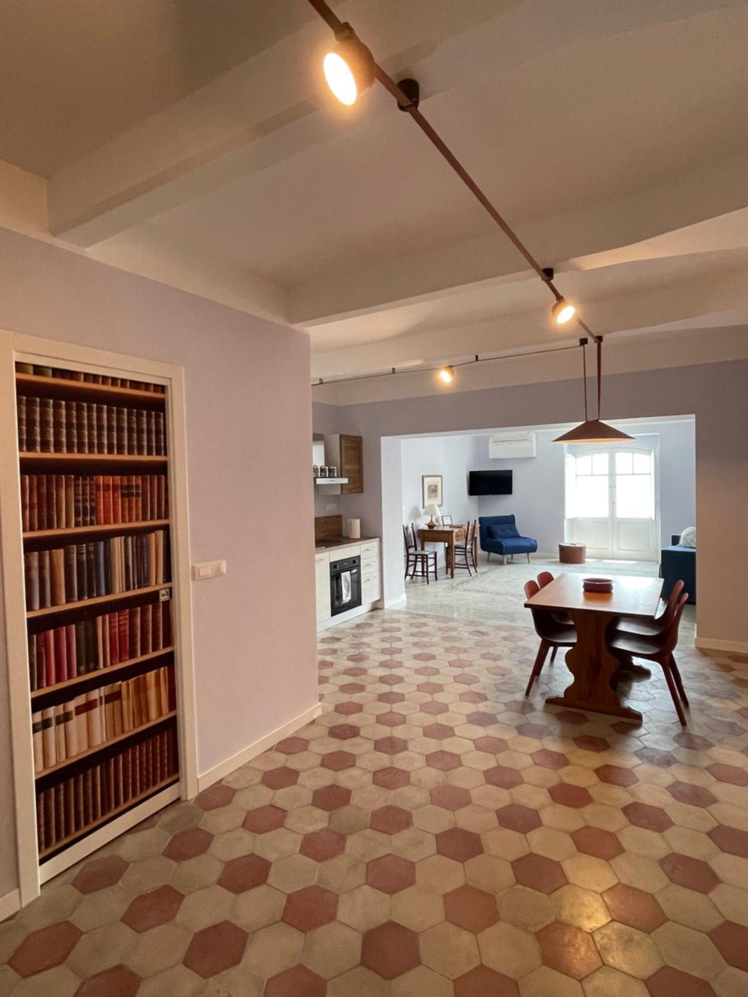 I Mezzanini Di Palazzo Bonaccorsi Διαμέρισμα Μιλάτσο Εξωτερικό φωτογραφία