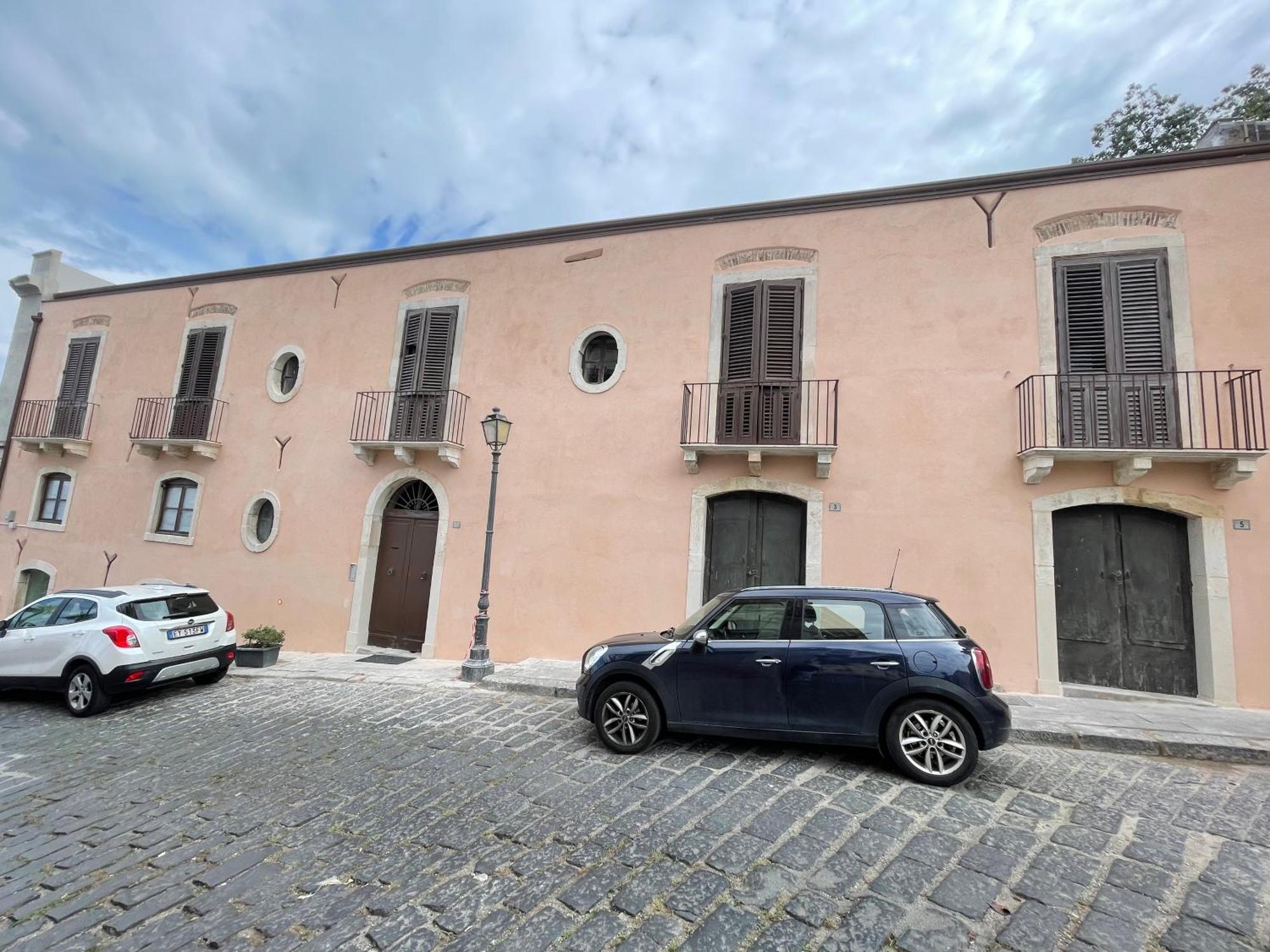 I Mezzanini Di Palazzo Bonaccorsi Διαμέρισμα Μιλάτσο Εξωτερικό φωτογραφία